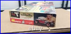 VTG 1962 Monogram 18 Big T Hot Rod Parts Body-Tires-Decals-Box & More Shelf L4