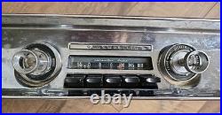 VTG Oldsmobile Model 982029 Delco Radio Salvaged Car Part