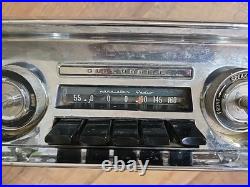 VTG Oldsmobile Model 982029 Delco Radio Salvaged Car Part