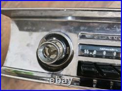 VTG Oldsmobile Model 982029 Delco Radio Salvaged Car Part