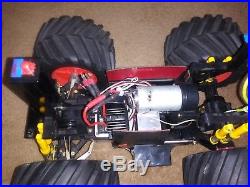 Varicom Big Grizzly 4x4 vintage RC monster truck, came out before Clod, D/C 1988