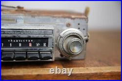 Vintage 1967 OLDSMOBILE OLDS AM/FM car RADIO GM AMFM push button parts repair