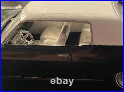 Vintage Amt Custom 1969 Impala Lowrider Nicely Built Model Look Vintage Amt Custom 1969 Impala Lowrider Nicely Built Model Look