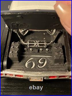 Vintage Amt Custom 1969 Impala Lowrider Nicely Built Model Look Vintage Amt Custom 1969 Impala Lowrider Nicely Built Model Look