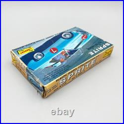 Vintage Austin Healy 3000 Sprite Lindbergh Model Kit 13550, 1/32 Scale Parts