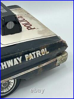 Vintage Daiya Japan Tin Metal Chevy Convertible Mystery Action Police Car Parts