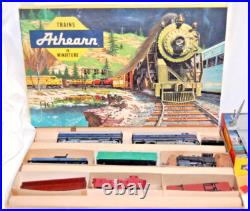 Vintage HO Scale Model Train Cars, Tracks, + More Lot FOR PARTS ONLY XM1586