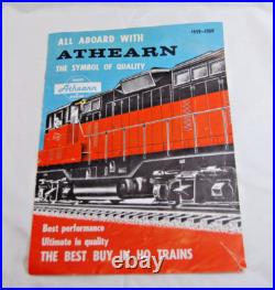 Vintage HO Scale Model Train Cars, Tracks, + More Lot FOR PARTS ONLY XM1586