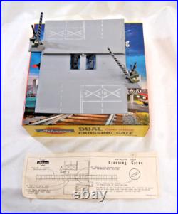 Vintage HO Scale Model Train Cars, Tracks, + More Lot FOR PARTS ONLY XM1586