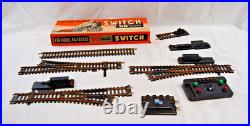 Vintage HO Scale Model Train Cars, Tracks, + More Lot FOR PARTS ONLY XM1586