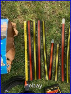 Vintage Hot Wheels Wipeout Race Track Set Toy 1547 Incomplete Sold As Is Parts