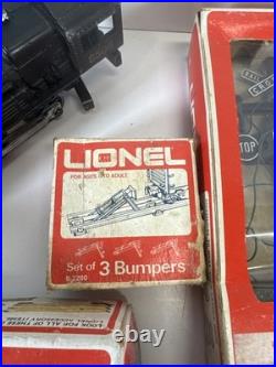 Vintage Lionel O / O27 Train Cars & Accessories Lot UNTESTED As-Is Parts/Repair