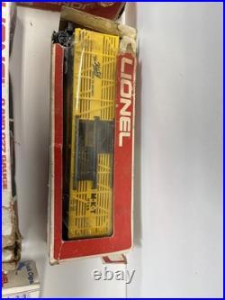 Vintage Lionel O / O27 Train Cars & Accessories Lot UNTESTED As-Is Parts/Repair
