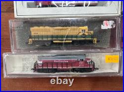 Vintage Lot of 8 Mixed N Scale Train Engines & Car Lot (For Parts / Not Tested)