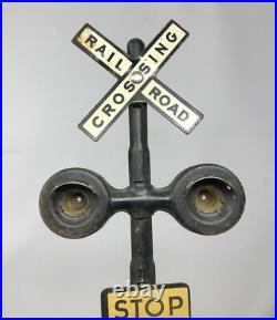 Vintage MODEL TRAIN SET / Parts HUGE LOT Track, Cars, Posts, Crossings Etc
