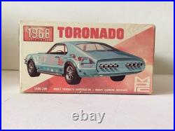 Vintage MPC 1968 Oldsmobile Toronado 1/25 Scale Model Kit 1468-200 Sealed Parts