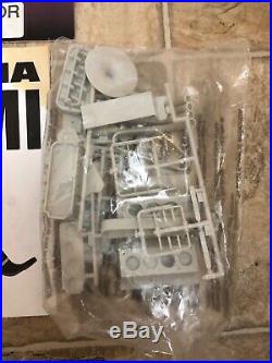 Vintage RC Parma Hemi Motor Kit 10412 1/10 Scale RC Model New Clodbuster LOOK
