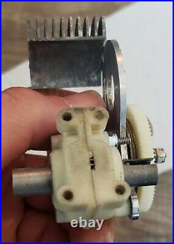 Vintage RC10 Stealth Transmission w Metal gears new 81t spur rare motor mount w