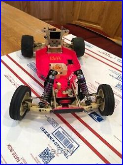 Vintage RC10 Team Associated Rare Pink RC Car Rolling Parts Chassis For Repair