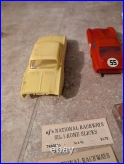 Vintage Revell Large Scale Slot Car Set 1964 Corvette Ferrari & Parts Not Tested