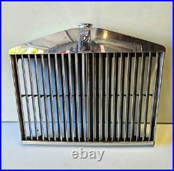 Vintage Rolls-Royce Radiator Grille Assembly Chrome RR Badge 22 x 15 Car Part