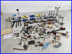 Vintage Slot Cars & Decorations People Sign Telephone Pole Parts Lot 63E74