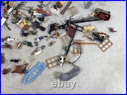 Vintage Slot Cars & Decorations People Sign Telephone Pole Parts Lot 63E74