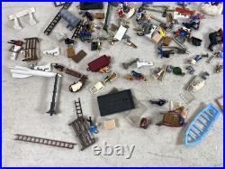 Vintage Slot Cars & Decorations People Sign Telephone Pole Parts Lot 63E74