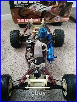 Vintage Team associated rc10gt with accessories
