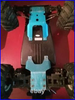 Vintage Traxxas sledgehammer parts