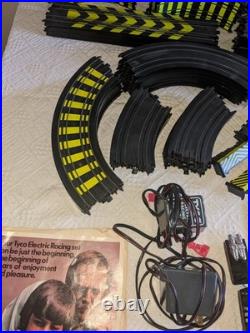 Vintage Tyco Cliffhangers Night Glow HO Car Slot Set With Cars + Extras + Parts