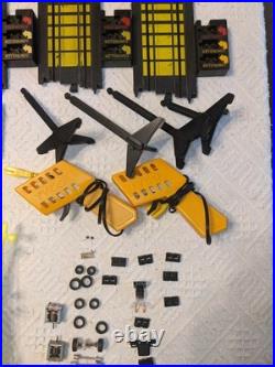 Vintage Tyco Cliffhangers Night Glow HO Car Slot Set With Cars + Extras + Parts