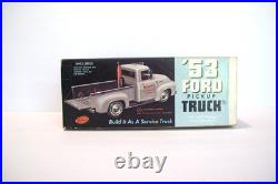 Vintage amt 1953 Ford Pickup Truck 3 in 1 Kit, Molded in Black, WithExtra Parts
