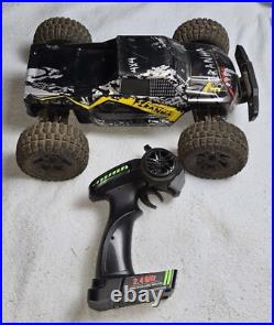 Vtg Piranha RC 4x4 Truck Car & Transmitter 2.4G Remote control PARTS REPAIR